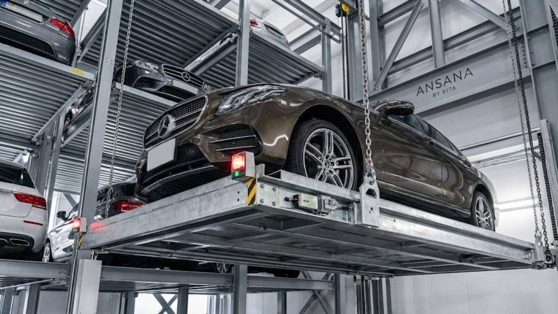 Trải nghiệm gửi và lấy xe dễ dàng chỉ với một thao tác chạm tại Ansana By Kita